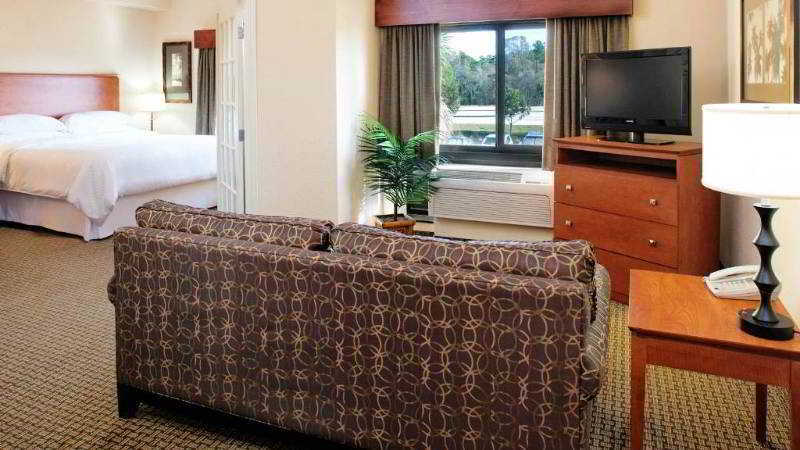 Four Points By Sheraton Fort Myers Airport Exterior photo